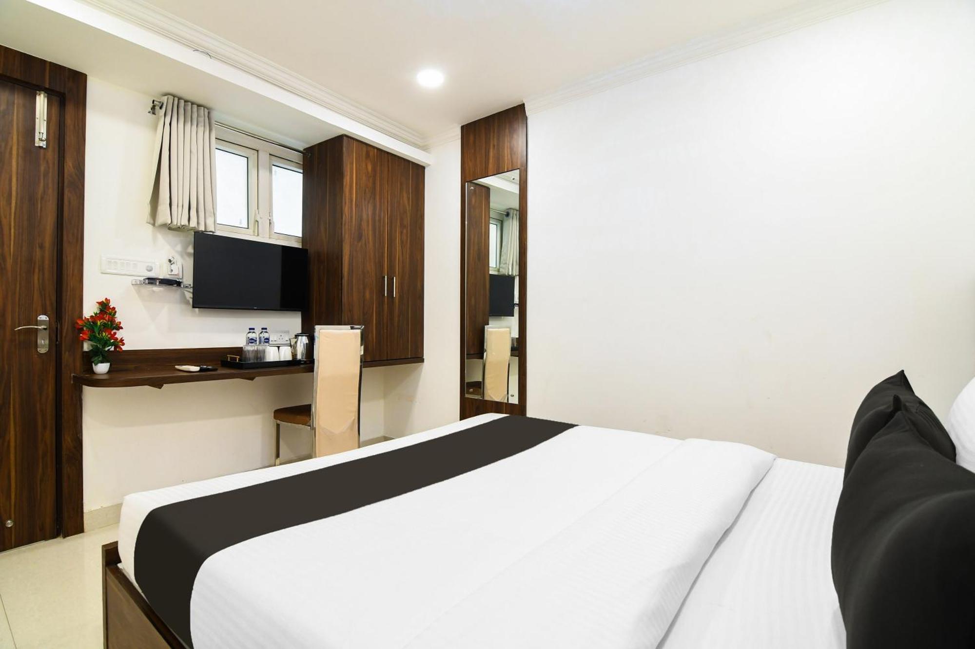 כלכותה Super Hotel O Eminent Hotel מראה חיצוני תמונה